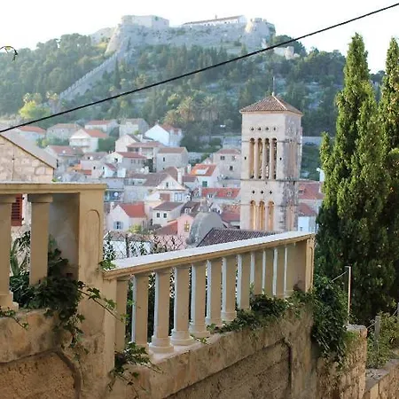 Πανσιόν Jure 3*